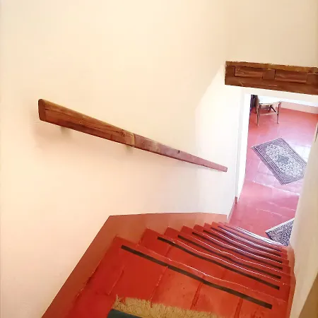 Augusta - Residenza La Madonina * モルチャーノ・ディ・ロマーニャ