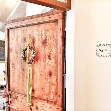 Augusta - Residenza La Madonina شقة *